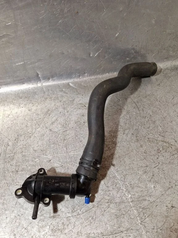 Thermostat/thermostat housing 878621C