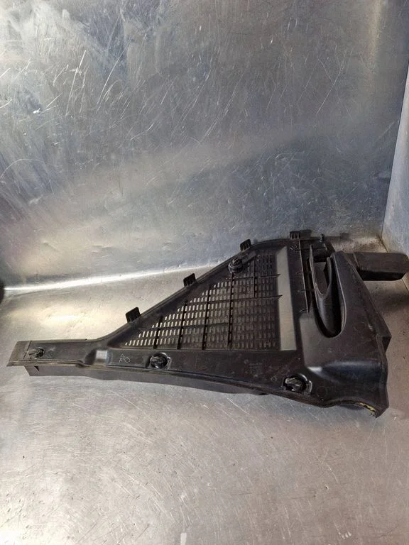 Salongi õhufiltri kate – BMW X6 E71 (2008-2014)