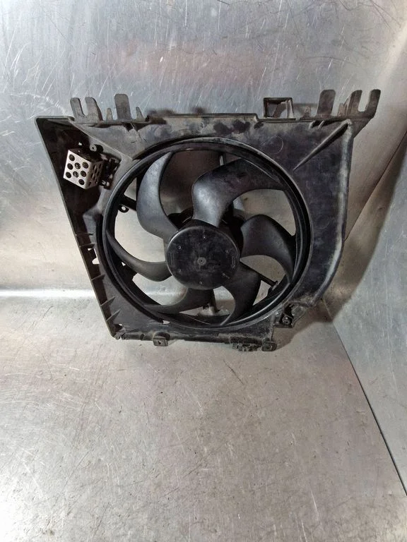 Elektriline radiaatori jahutusventilaator – Renault Clio III (2005-2012)