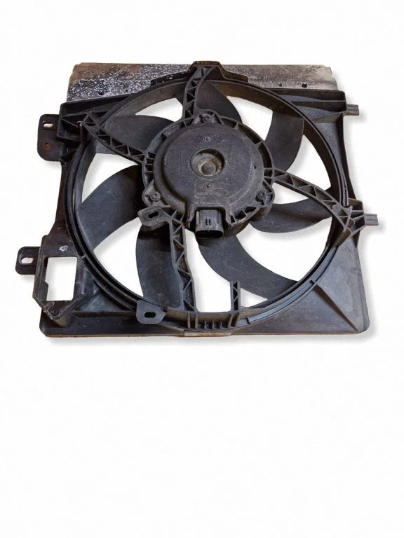 Radiator cooling fan shroud 9675280980