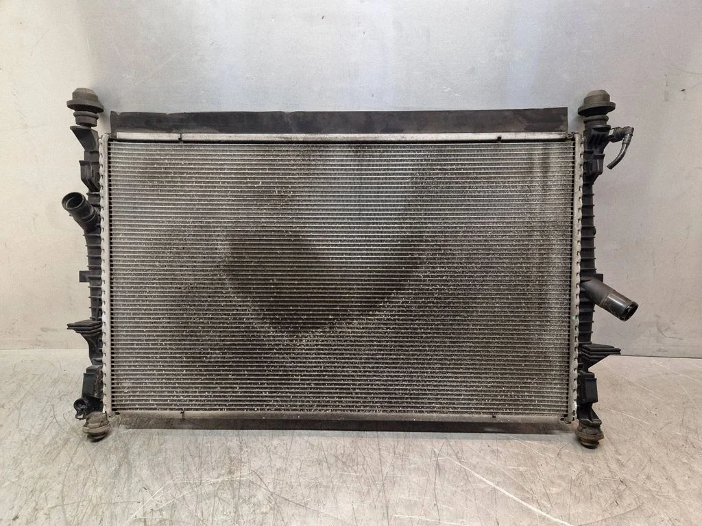 Coolant radiator