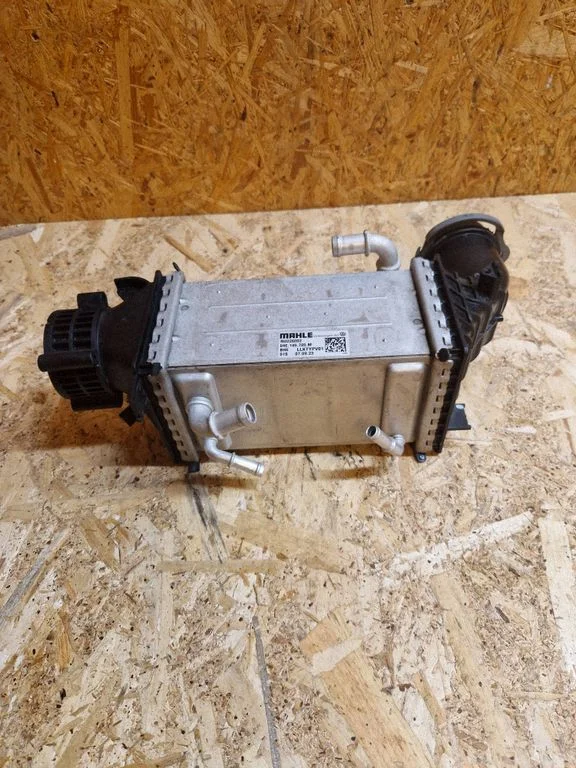 Intercooler 04E145785