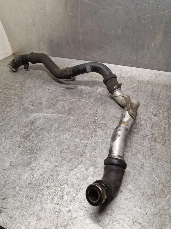 Intercooler hose/pipe 04891817AA