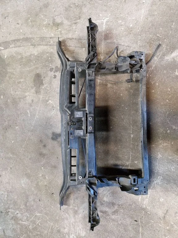 Radiator support slam panel – Volkswagen Golf Plus (2005-2013)