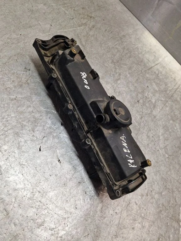 Rocker cam cover – Renault Megane III (2009-2016)