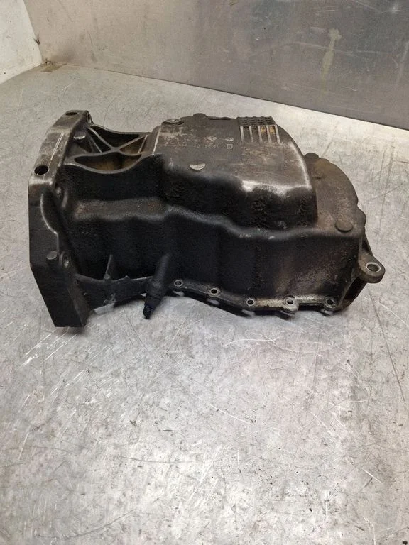 Oil sump – Renault Megane III (2009-2016)