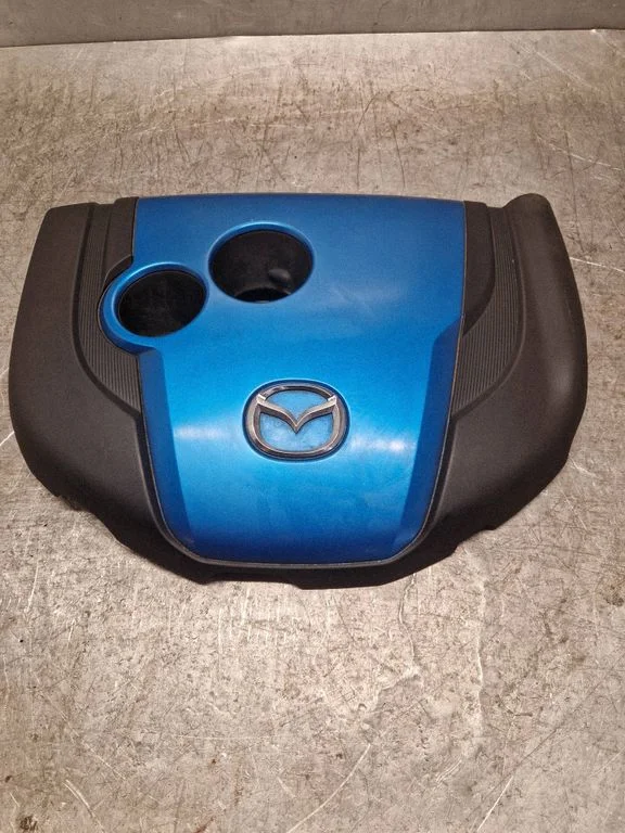 Engine cover (trim) K3006