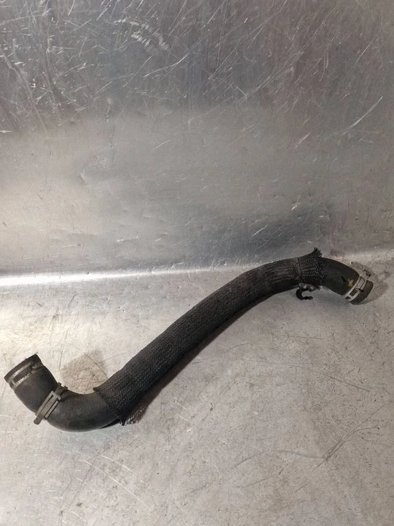 Przewody/węże chłodzenia turbo 038028AD