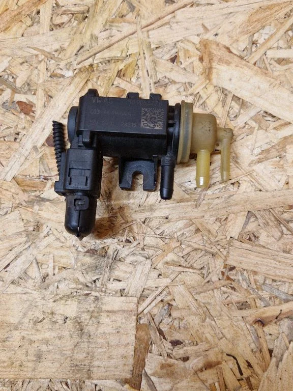 Turbo solenoid valve – Volkswagen Touran II (2010-2016)