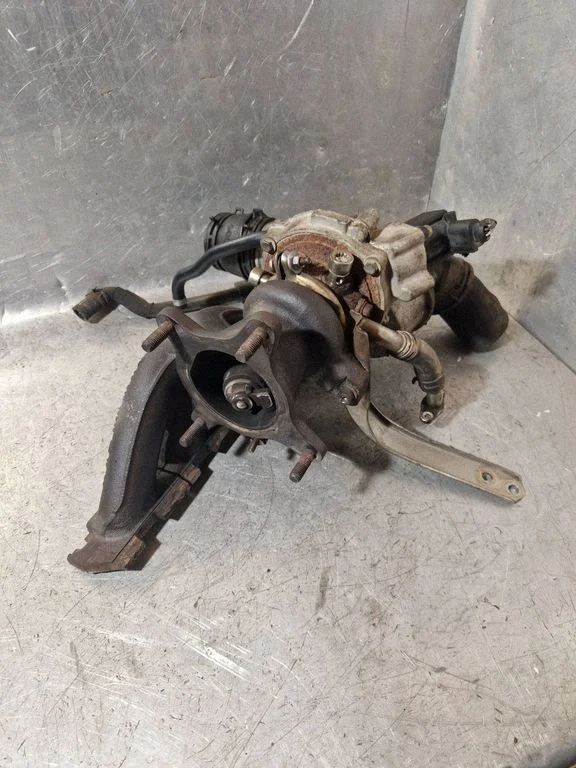 Turbo 06J145702F