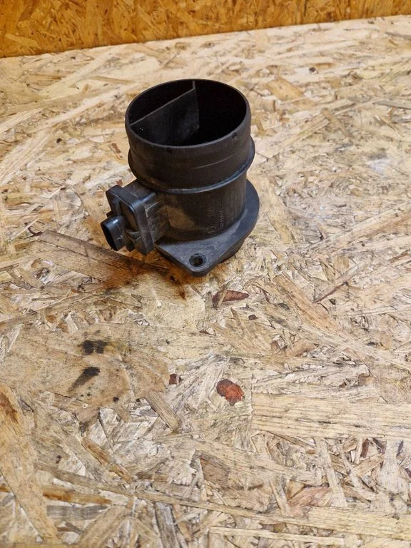 Mass air flow meter 03P906461