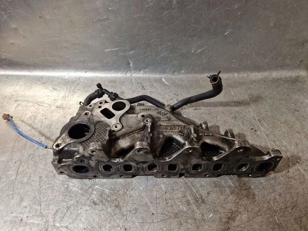 Intake manifold 140032531R