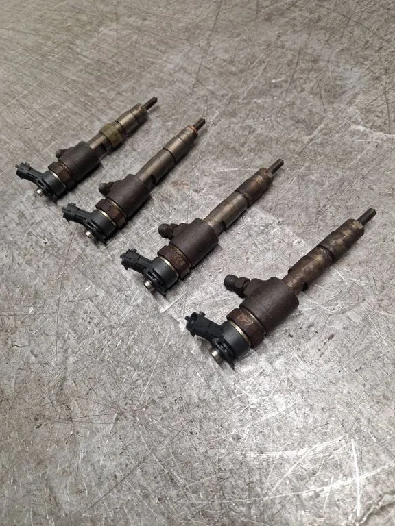 Pihustite (düüside) komplekt – Citroen C4 Grand Picasso (2007-2013)