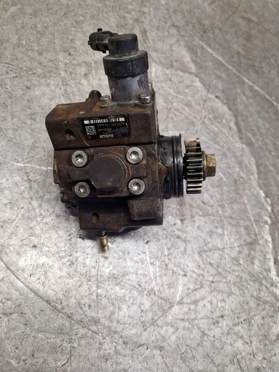 Fuel injection high pressure pump – Nissan Qashqai (2010-2014)