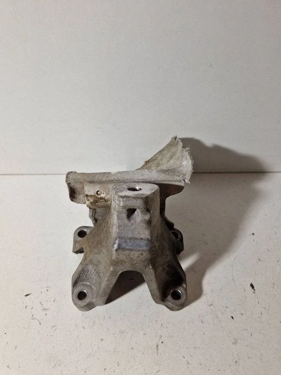 Engine mounting bracket 8K0199307AQ
