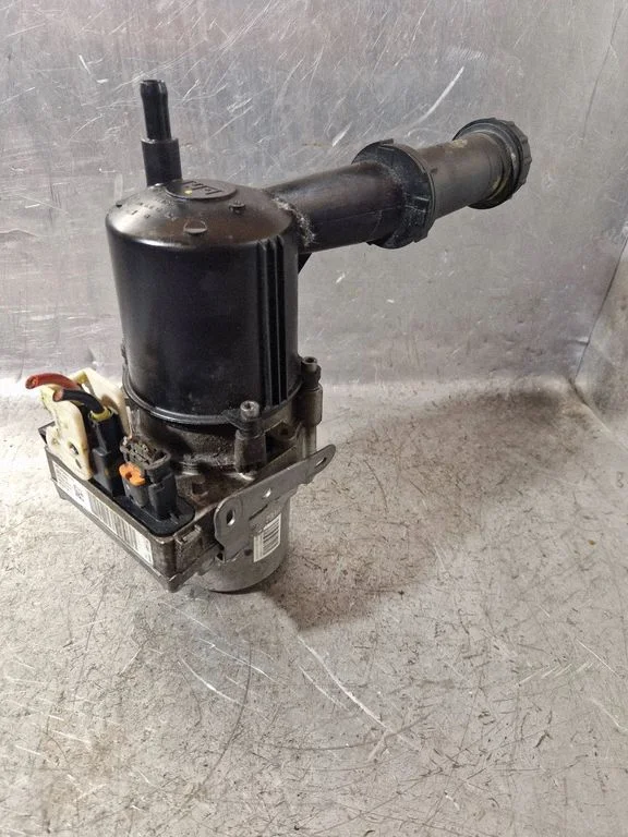 Power steering pump – Citroen C4 Grand Picasso (2007-2013)