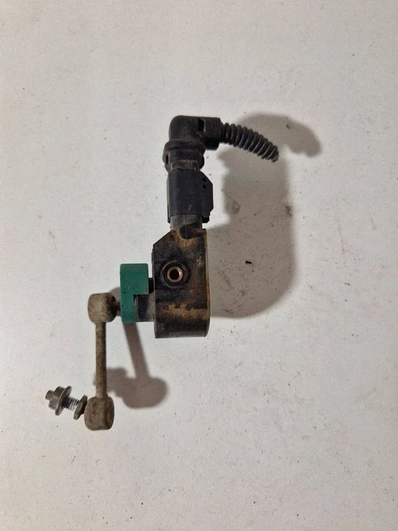 Front height sensor lever – Peugeot 508 RXH (2011-2018)