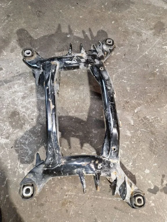 Rear subframe – BMW X3 F25 (2010-2017)