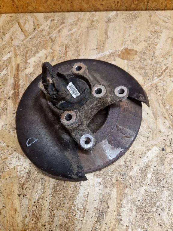 Rear wheel hub – Peugeot 3008 II (2016-2023)