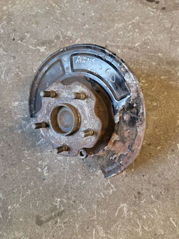 Rear wheel hub – Toyota Avensis T270 (2012-2015)