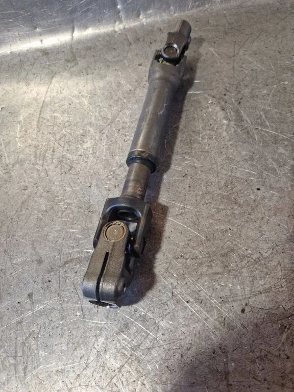 Prop shaft universal joint – Mazda 6 (2013-2016)