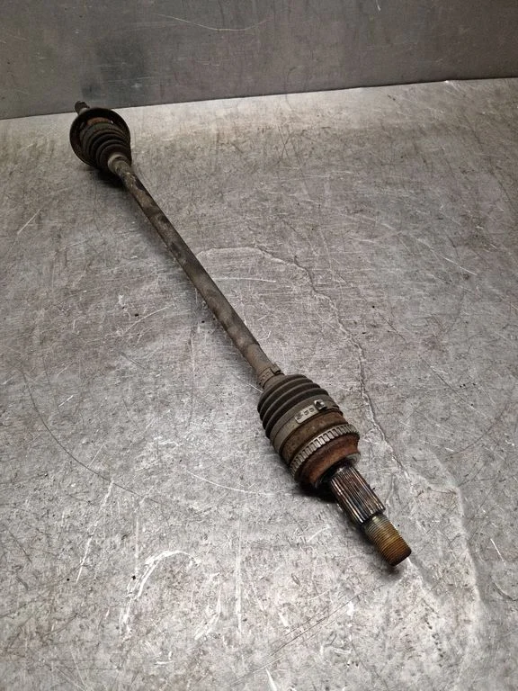 Rear driveshaft – left