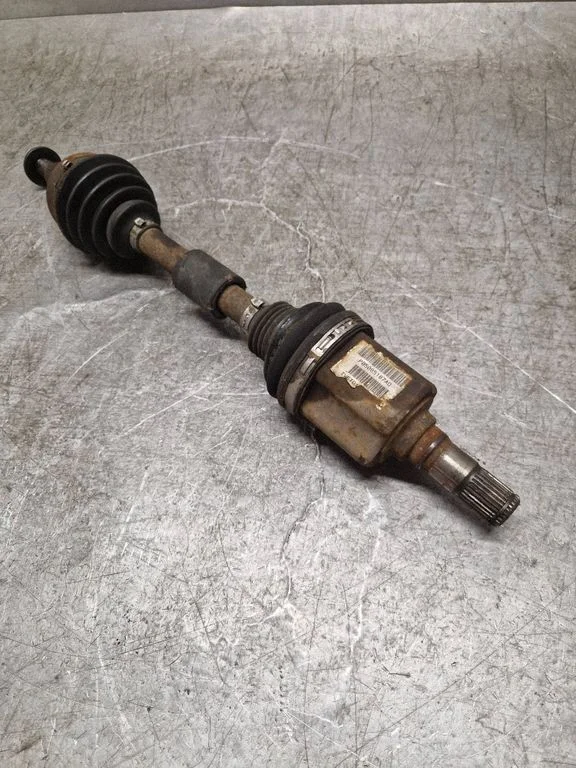 Front driveshaft P05085187AD