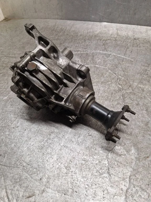 Front differential 3PDE8