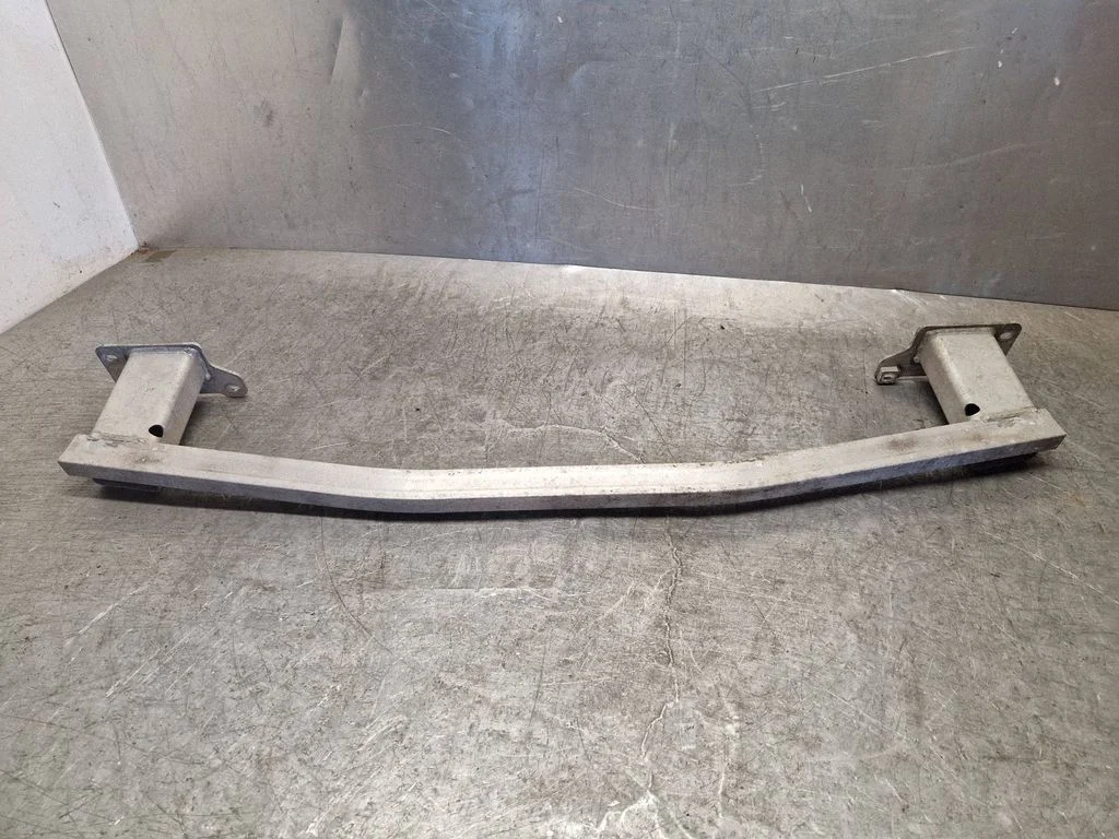 Front bumper cross member