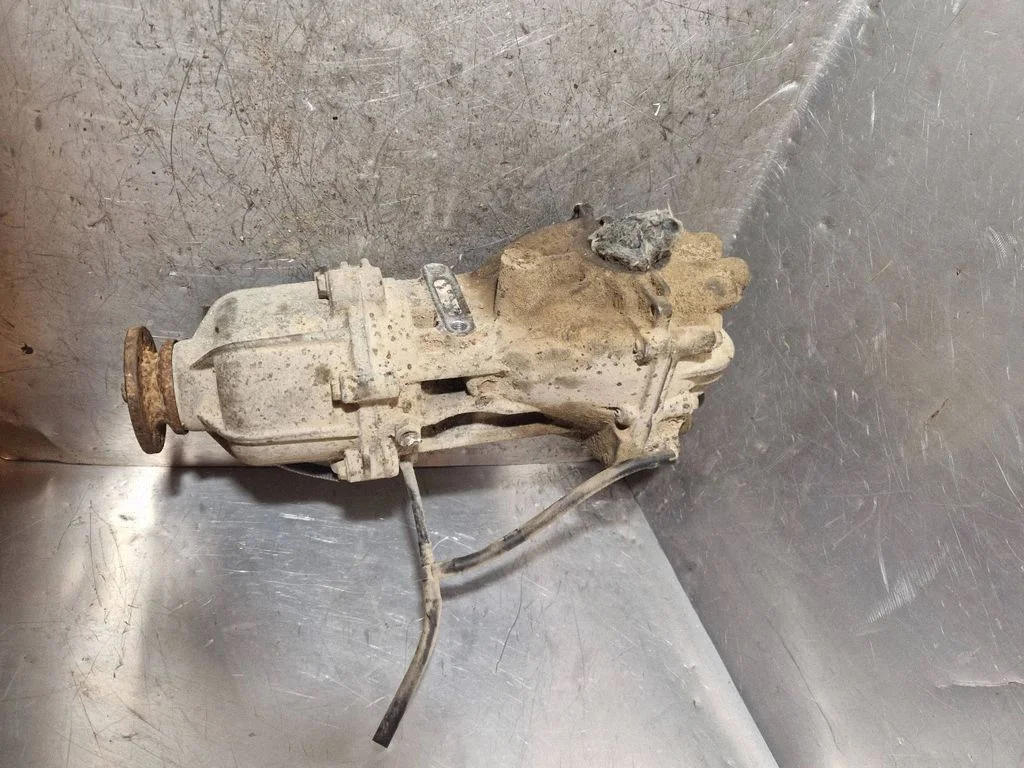 Rear differential STZ9J1