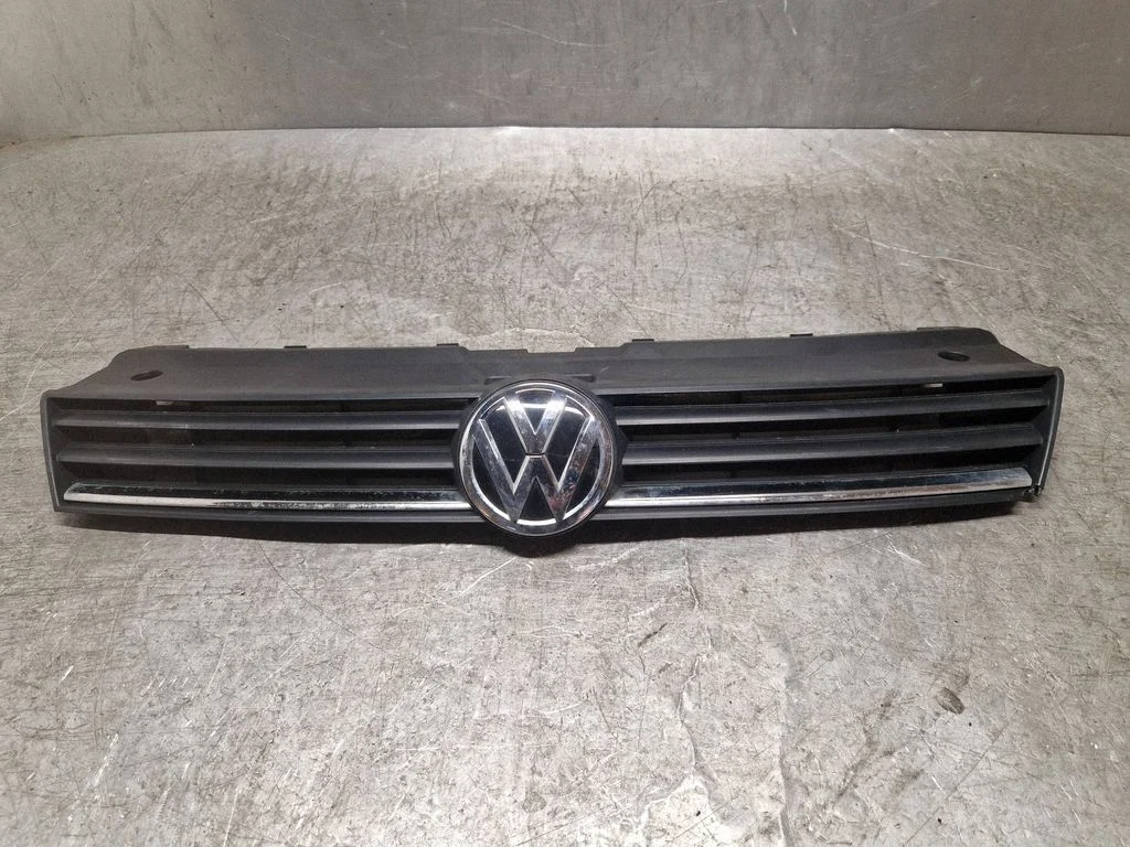 Augšējās restes – Volkswagen Polo V 6R (2009-2017)