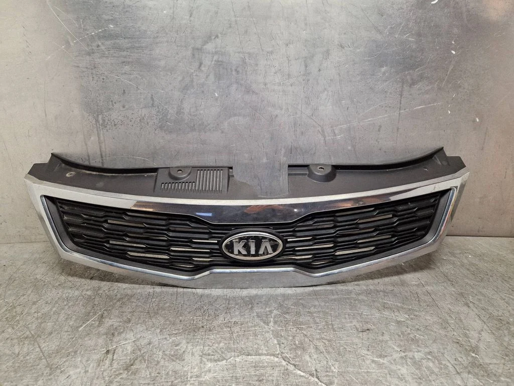 Front bumper upper radiator grill 863511H500