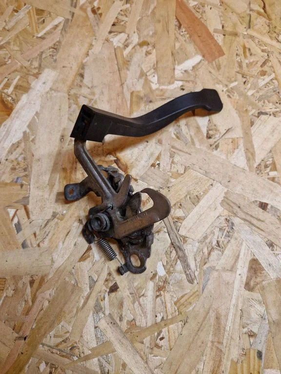 Engine bonnet/hood lock/catch 0301201