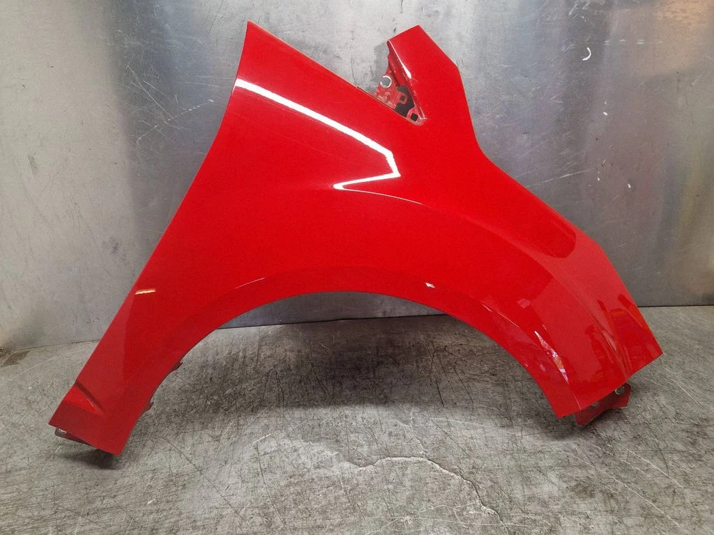 Fender – right