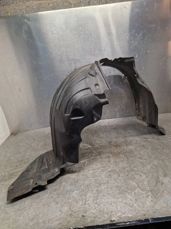 Front wheel arch liner splash guards K7016
