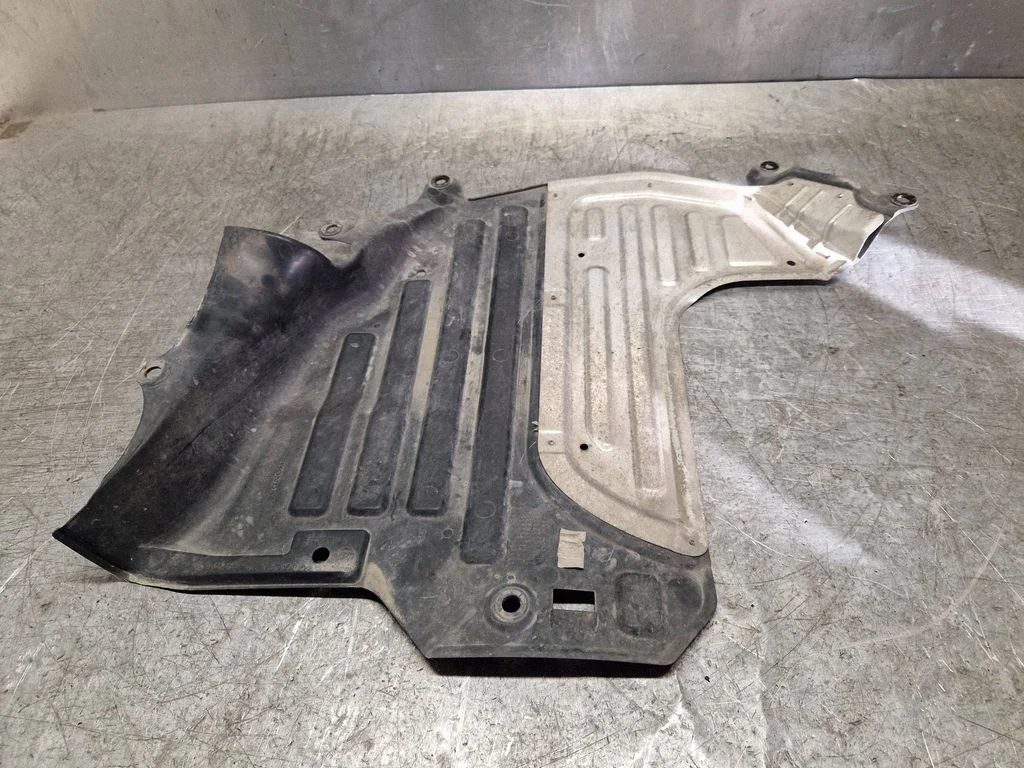 Engine splash shield/under tray 74621T1GAG0