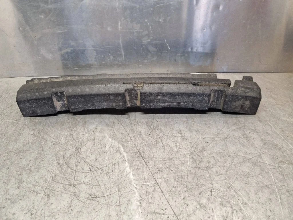 Tagumise kaitseraua vahtpolüstürool – Nissan Qashqai (2014-2016)