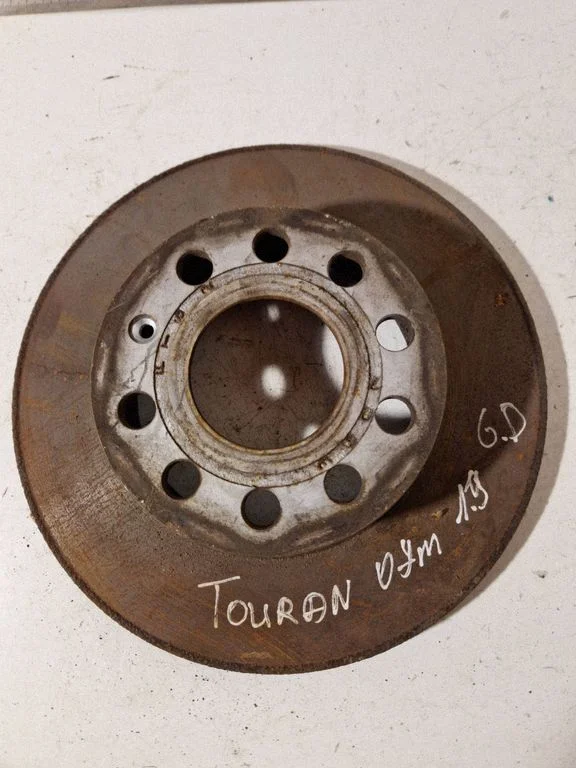 Tarcza hamulcowa tylna – Volkswagen Touran I (2003-2010)