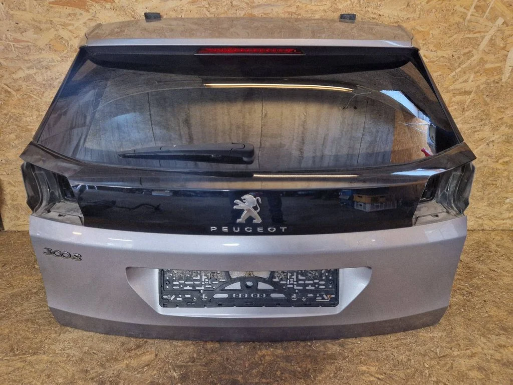 Tailgate/trunk/boot lid