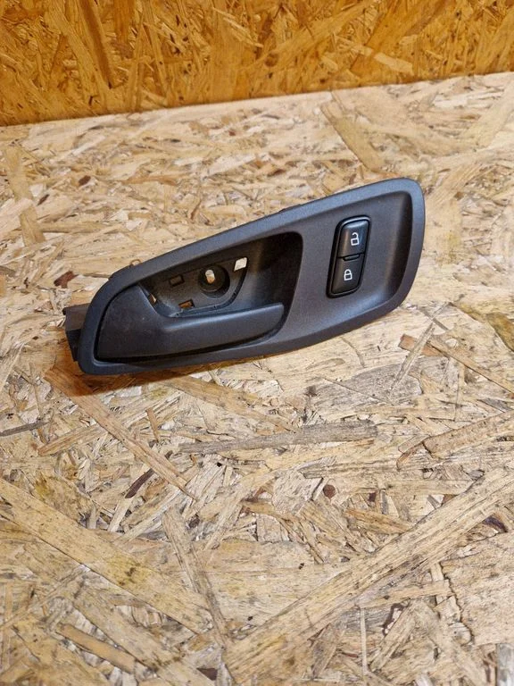 Front door interior handle – Ford Transit Custom (2013-2023)