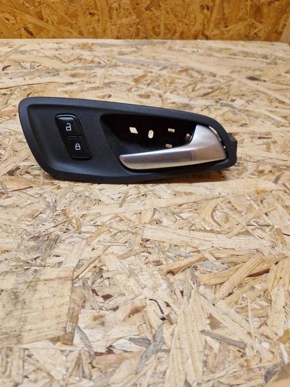 Front door interior handle – Ford Transit Custom (2013-2023)