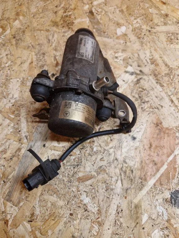 Vacuum pump A0004304032
