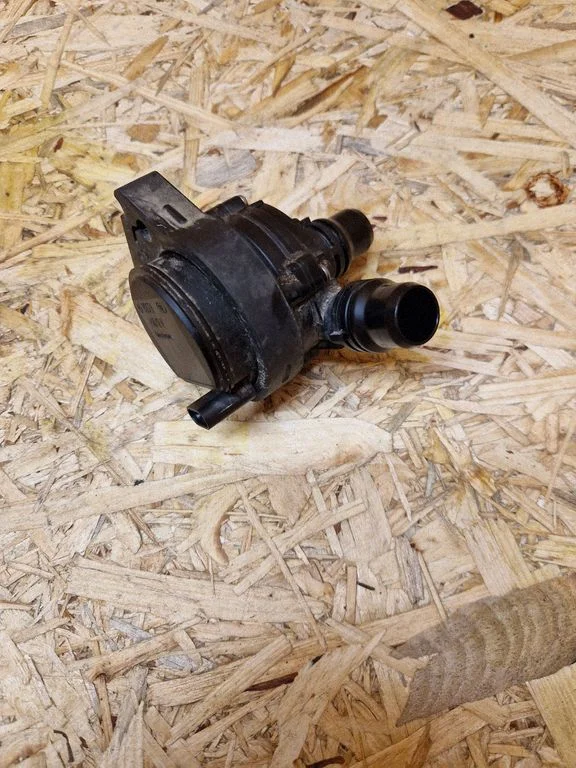 Electric auxiliary coolant/water pump 9833874480