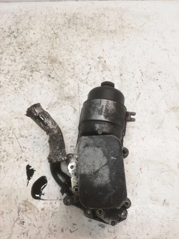 Oil filter mounting bracket 9651813980