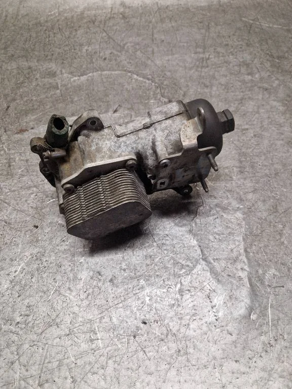 Õlifiltri hoidik/jahuti – Citroen C4 Grand Picasso (2007-2013)