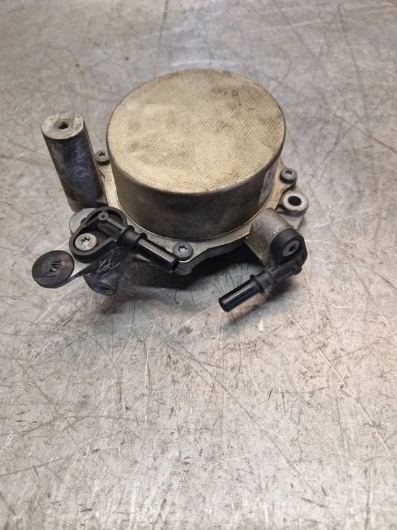 Vacuum pump 9673836180 – Citroen DS5 (2011-2018)