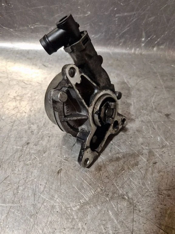 Vacuum pump 1465037601
