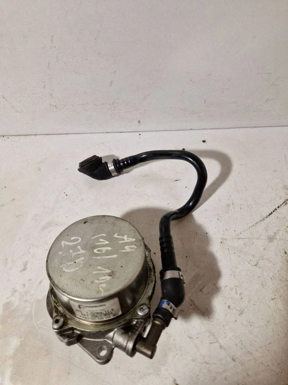 Vacuum pump – Audi A4 Allroad B8 (2008-2016)