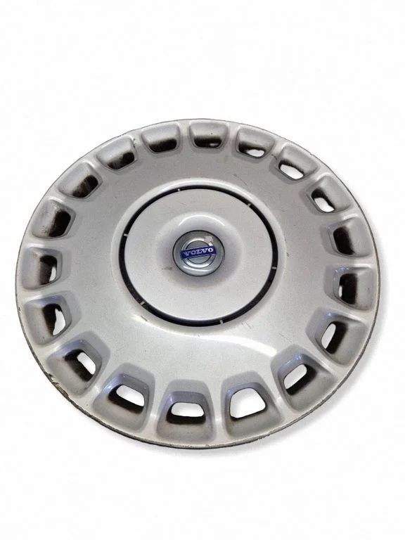 R16 wheel hub/cap/trim – Volvo V60 (2013-2018)