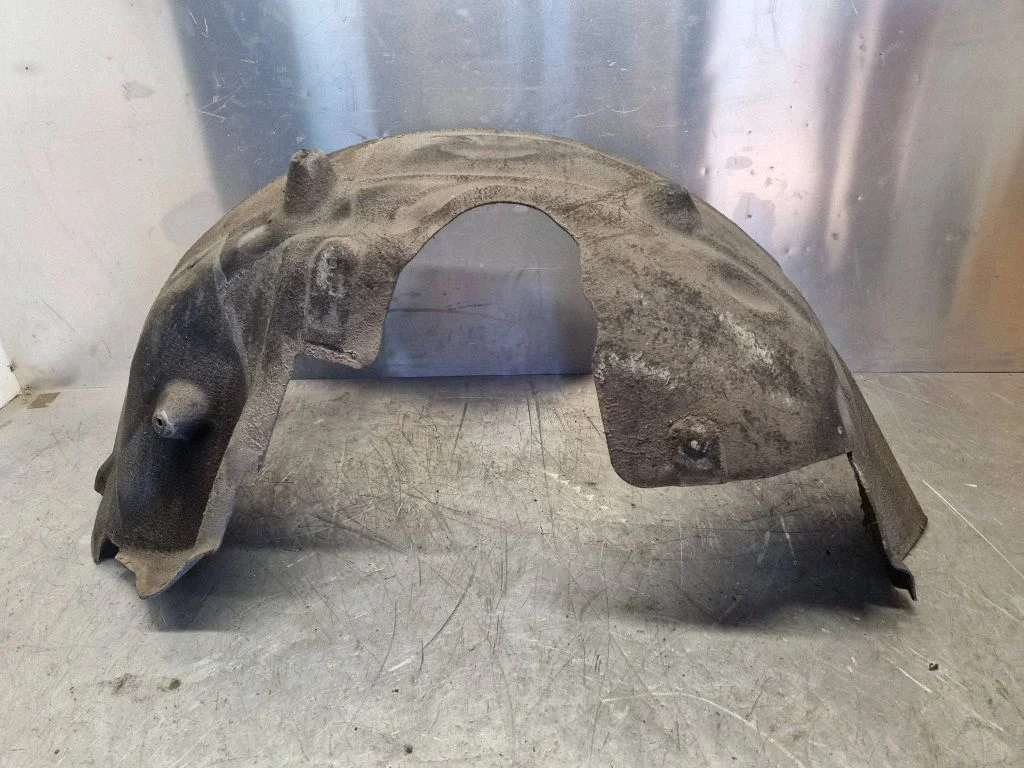 Tagumine poritiivakate – BMW 6-seeria F12 F13 (2010-2018)